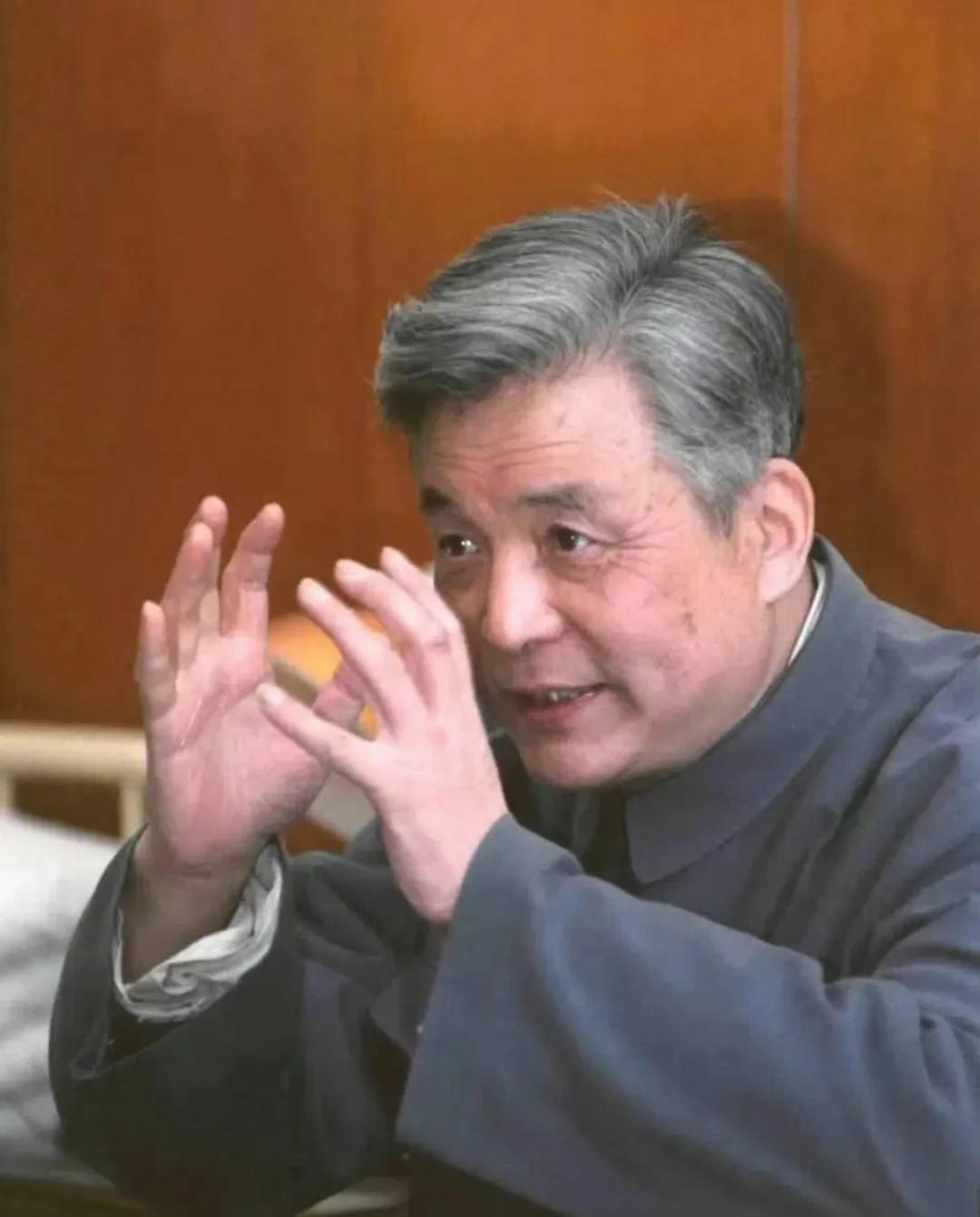 “两弹一星”元勋邓稼先诞辰101周年，缅怀国之脊梁。[祈祷][祈祷][祈祷]
为