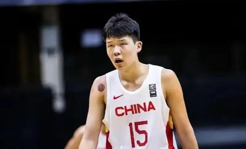 cctv5今晚直播将看不到杨瀚森上场
媒体爆料杨瀚森不参加与委内瑞拉男篮的热身赛