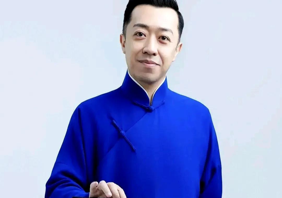 离开德云社不说郭德纲坏话，有人结婚人不到礼到，李菁真是高情商
离开德云社的人有很