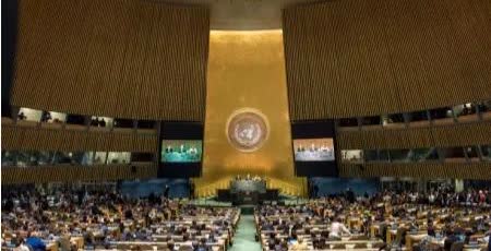 国外奇葩禁止令
你知晓几个
1.泰国--外出不穿
    内衣属违法行为。