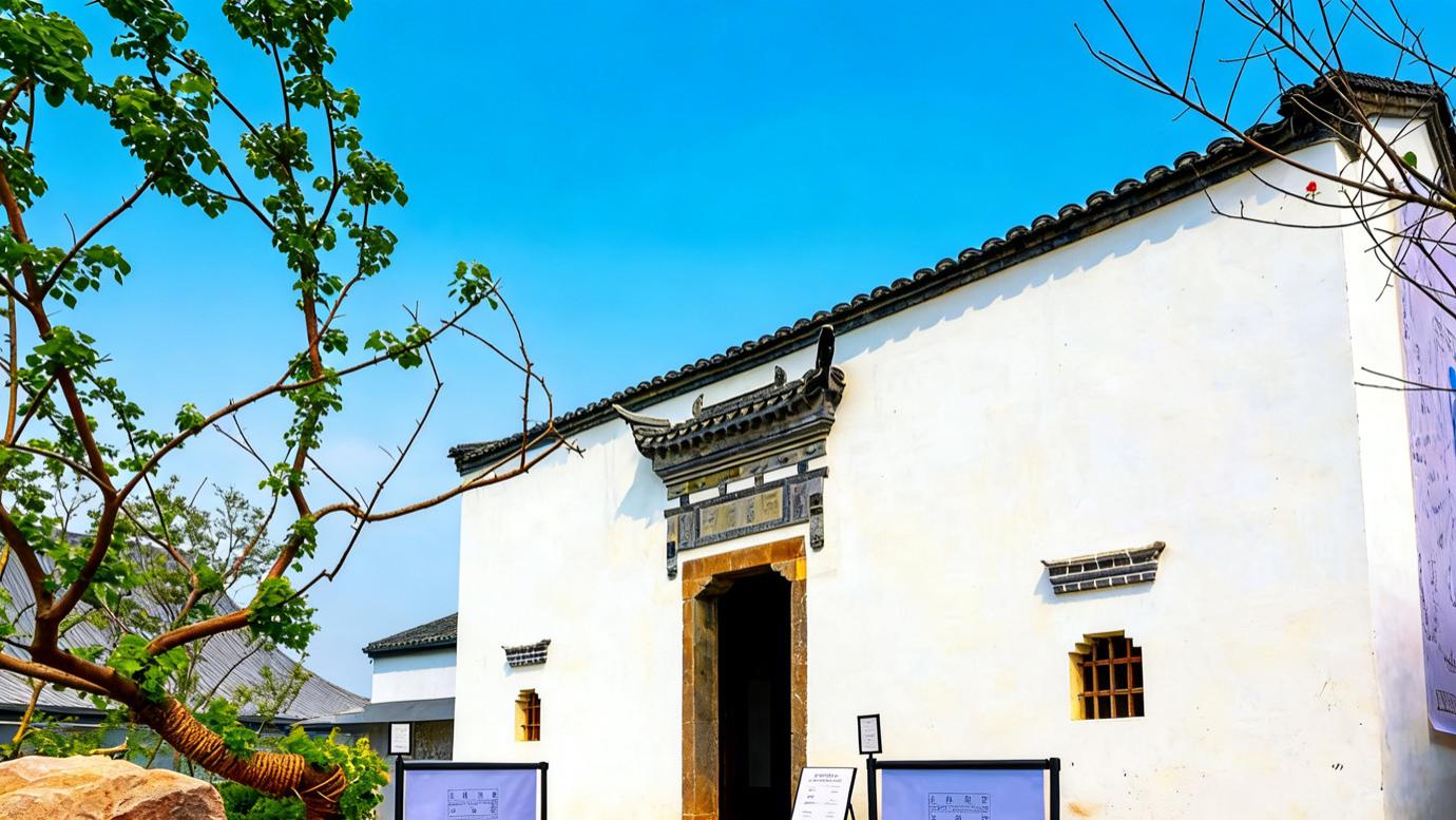 威固携手江南织艺文化馆，以iQUE™居家膜守护丝绸艺术之美