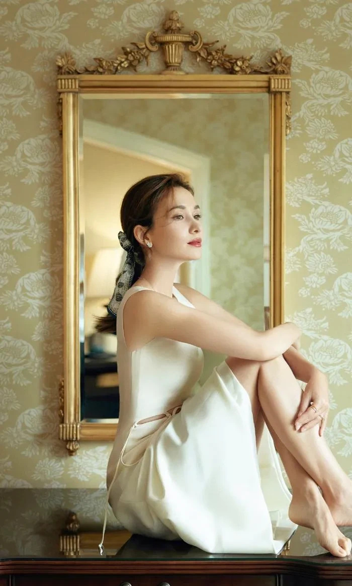 韩庚宠妻细节大曝光











想知道韩庚和卢靖姗谁追的谁吗？答案是韩