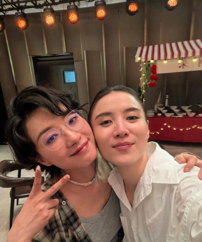 我姐似花儿般美丽又可爱@宋佳