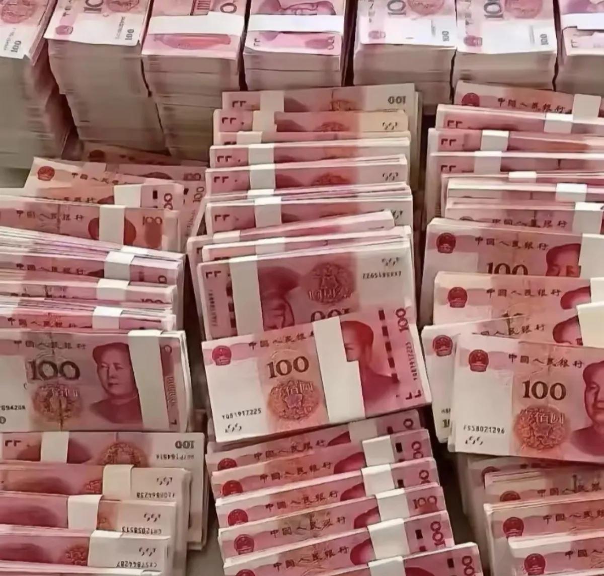 今日财神偏爱，财路大开！天降巨财2亿6666万，专属你的暴富机缘已至。此时不接，