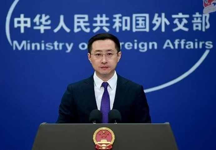 普京“提议”中国削减军费后，外交部的回应让国人吃了定心丸

特朗普这个人大家都知