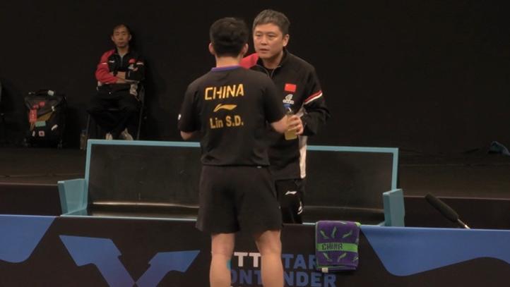 大爆冷！梁靖崑首轮游，周启豪进步飞速打败世界第7！林诗栋底盘升温