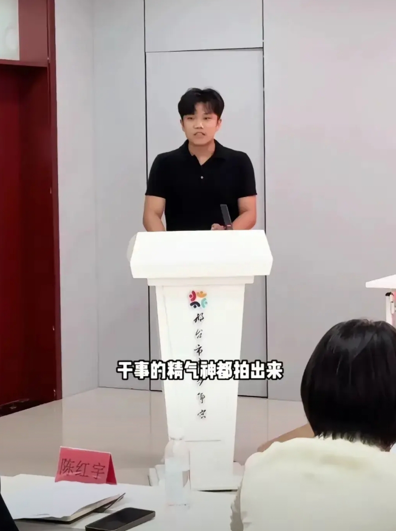不知道解清帅哪里来的底气？敢当着那么多人，把话说得那么绝对！
你要知道你们一家意