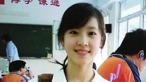 入局播客，章泽天重新定义自己的人生