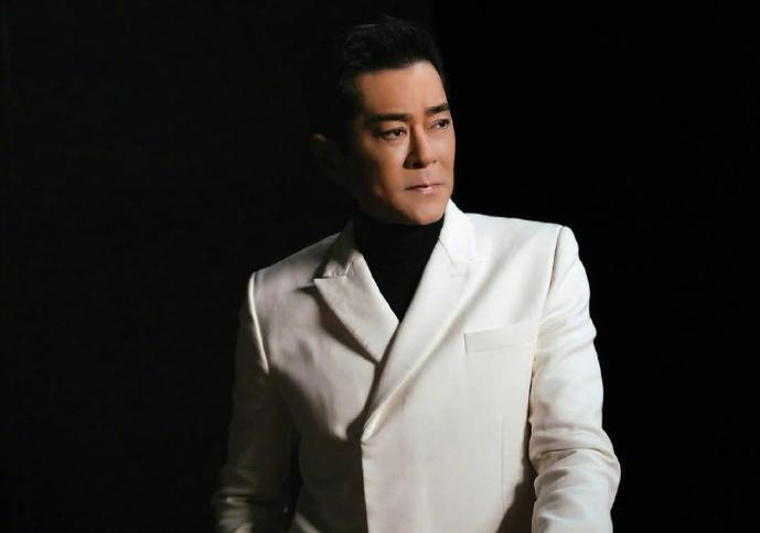 #《寻秦记》影版元旦上映#
      这个影版的《寻秦记》，还真是原班人马。
