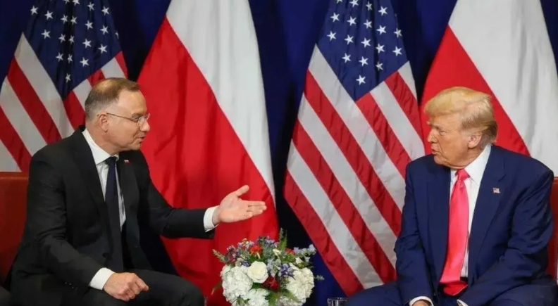 大家信不信，现在最怕俄罗斯的不是乌克兰，也不是波罗的海三傻，而是波兰！

波兰是