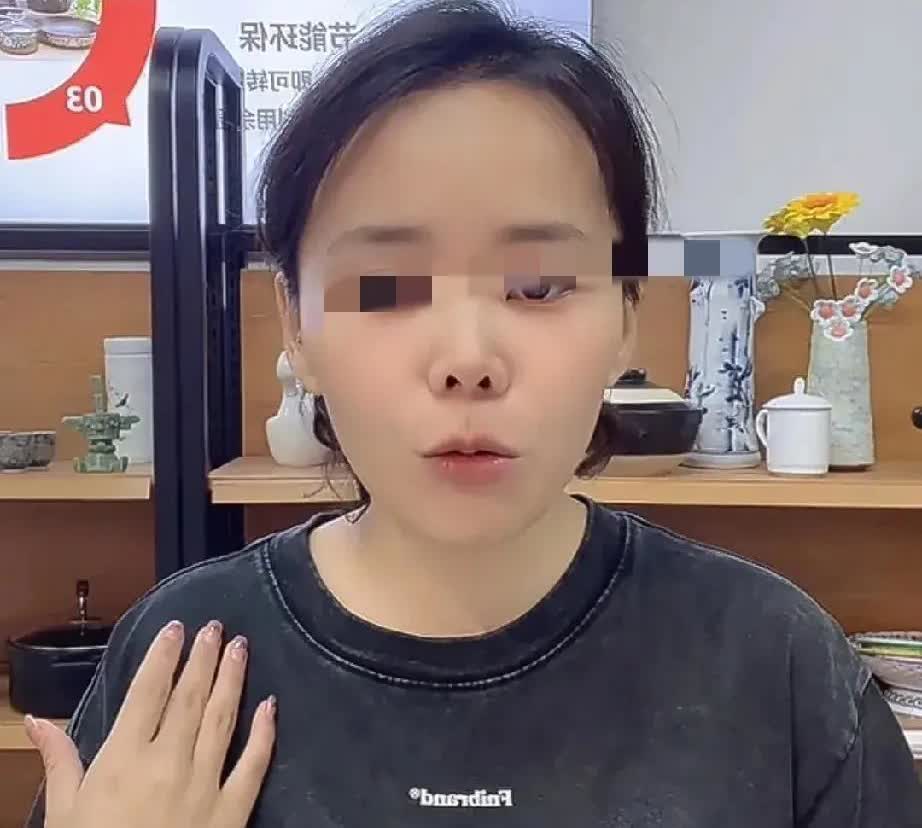 "这钱就当彩礼了！"当她对着镜头理直气壮吐出这句话，围观群众瞬间炸了锅。几十万借