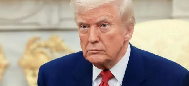 特朗普这回可真是捅了大篓子！他原本打算给170多个国家发关税通知函，想让大家多交
