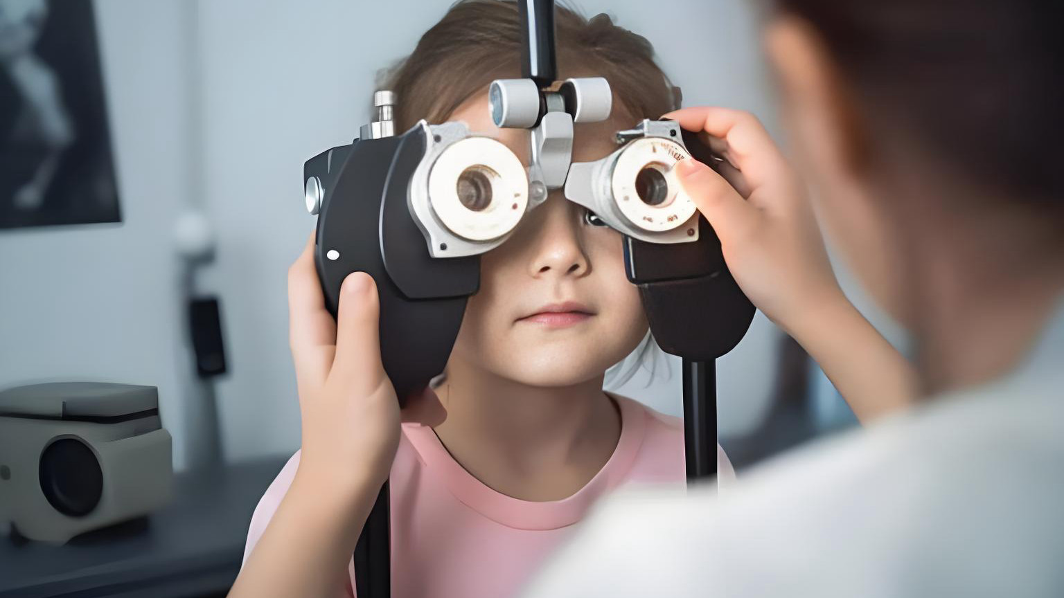 家长注意了！这八种孩子‍更容易近视🧑