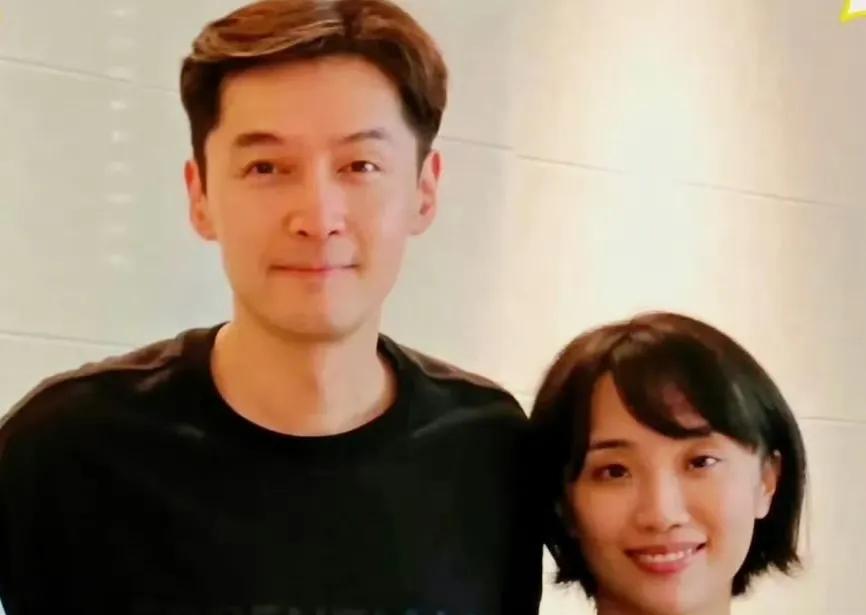 胡歌哪来的胆量生二胎啊！
家里有矿吗？[泪奔]
开玩笑，哈哈哈，胡歌再生几个也养