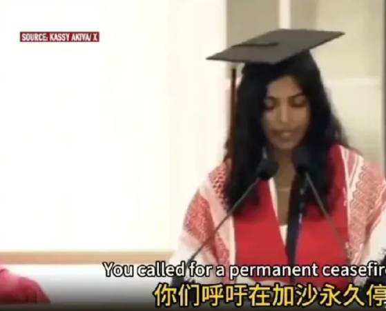 麻省的印度裔女孩，和哈佛的中国女孩，在毕业的发言分裂了。
本来她们都是要为白左发