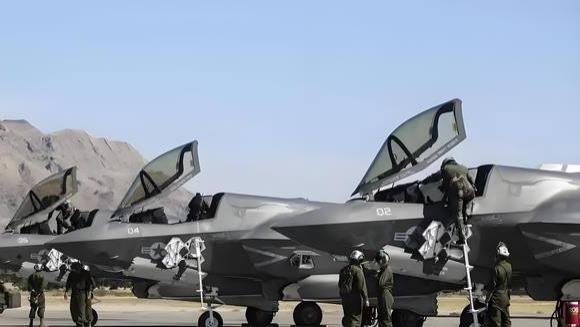 美国人：老祖宗太可怕！F22涂层开裂？中国2700年前丝织技术解决
