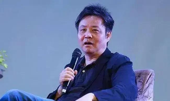 余华：“无论遭遇什么，你一定要相信自己充满了运气，这样你就会过得很好。不管你是处