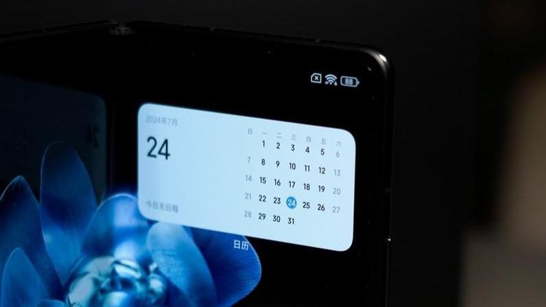 小米MIX直板机复出无望？聊聊背后的技术难题与市场策略