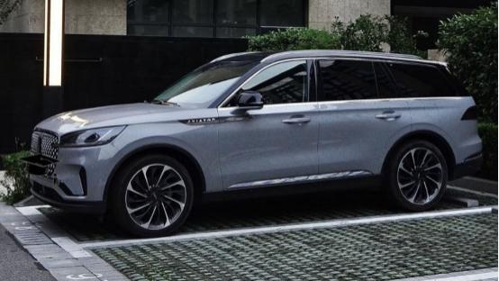 林肯飞行家，正是豪车最好的诠释