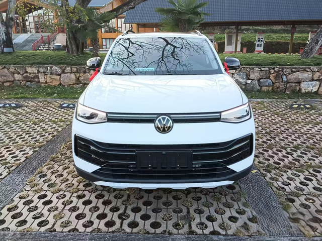 途岳新锐锐享版
途岳新锐→锐享版，一定要买顶配的!！！就想置换家里的一台开了十多