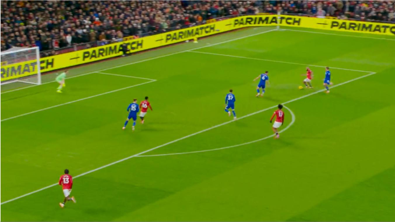 曼联球迷不开心的一天，红魔11人输给10人的太妃糖