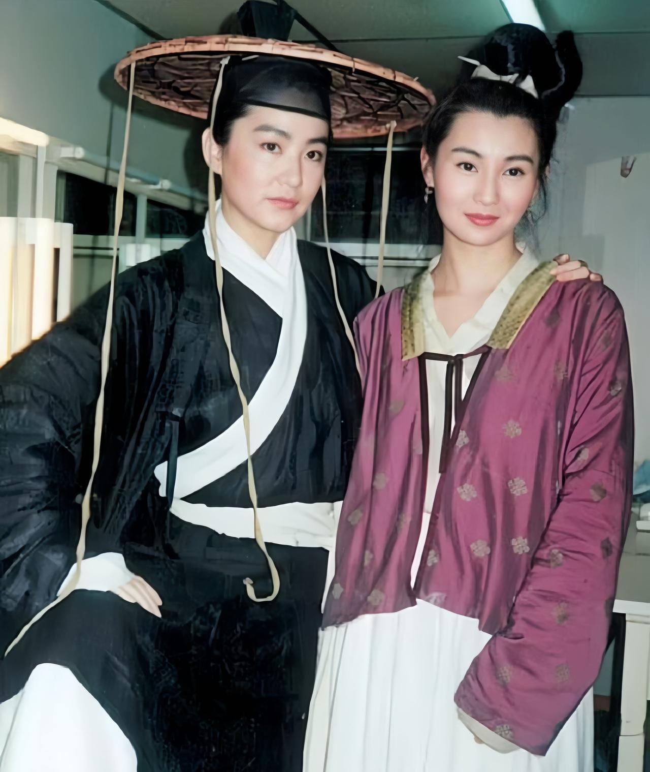 林青霞与张曼玉演的这部电影，你看过吗？
以前的老牌演员，演什么角色都很经典，个个
