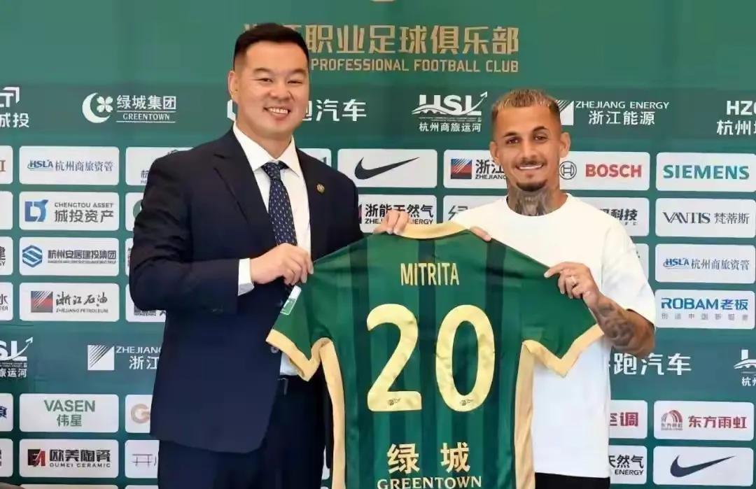 米特里策还有个造点球没吹，一张对手红牌没给，相当于45分钟2球1助1点造一红牌，