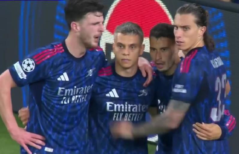 阿森纳2-0，热刺1-0，英超在欧冠要无敌了！
1，阿森纳客场完胜。欧冠首轮比赛