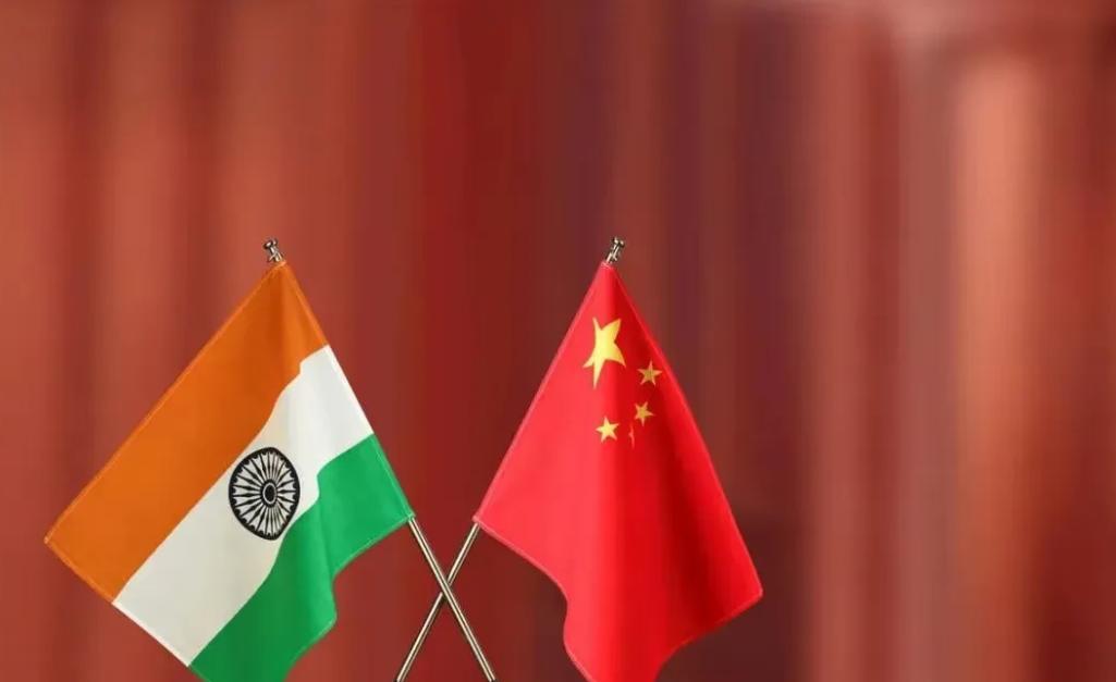 现在的中国，印度已经“得罪”不起了！
说白了，就在美国提高了对印度的关税后，印度