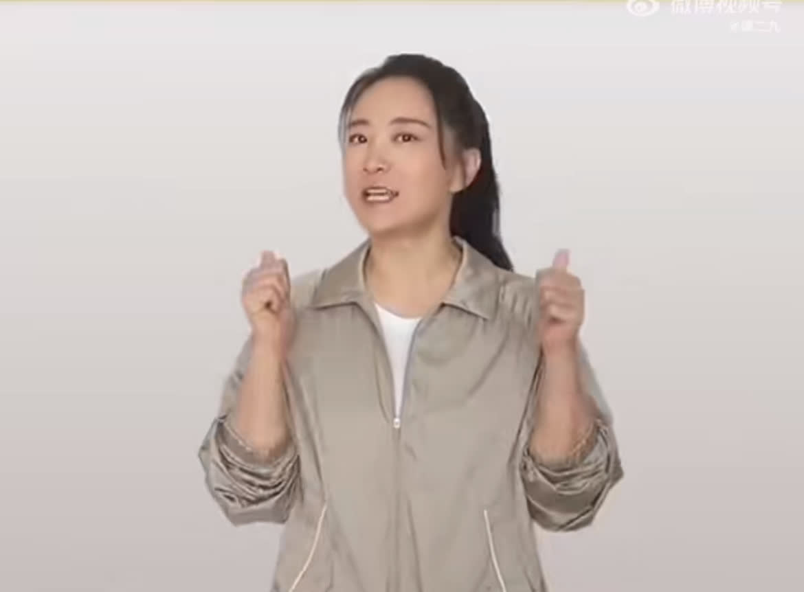 贾玲近照又瘦了 以后能保持住这个身材就行啊！