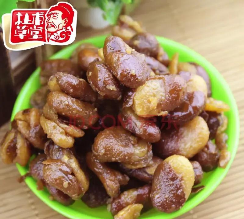 标题老醋蚕豆商家回应“赵露思带火后涨差异导致认知，演员赵露思在直播中推荐了一款山