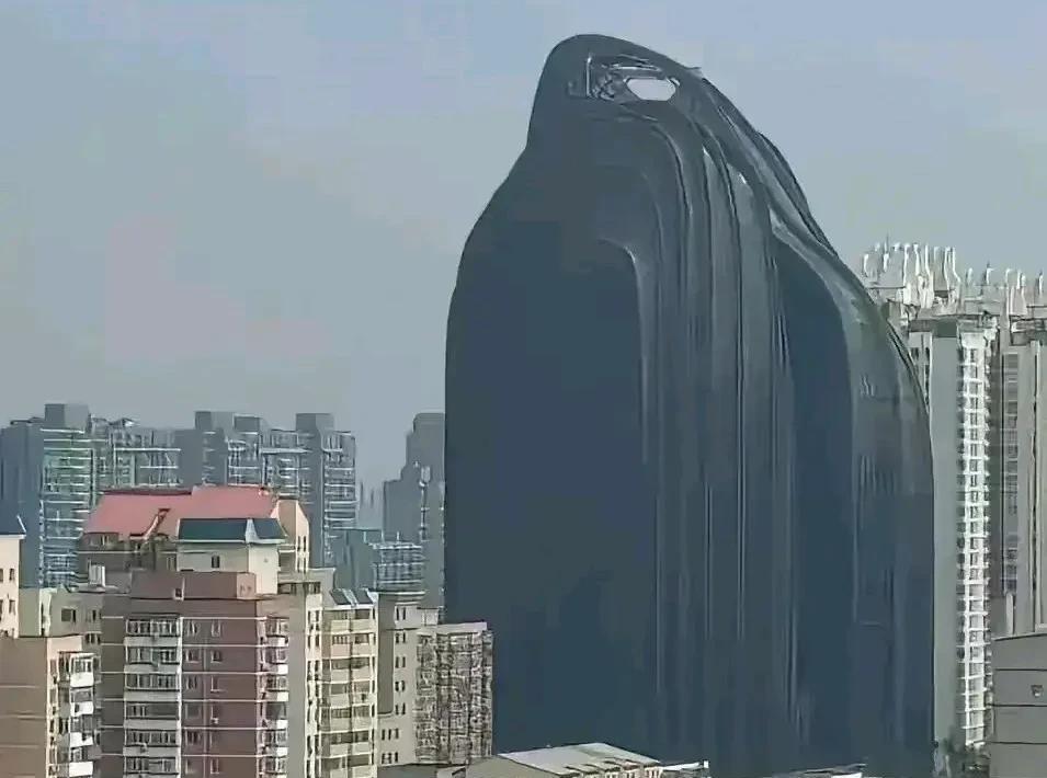 北京的大黑楼可以转运？每次我去哪里之后都会好运爆棚，有一次手机没电了说好在地铁口
