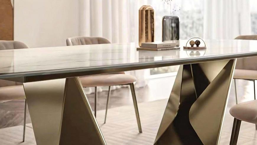 租房党也能拥有的欧式浪漫！这套餐桌餐椅可移动还不占地