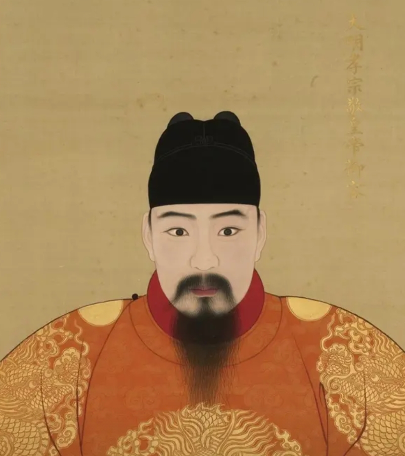 明孝宗朱佑樘是嫡子还是庶子？
有网友说，明孝宗朱佑樘和兴献王朱祐杬都是庶子，所以