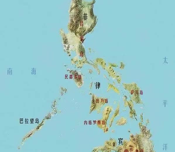 中国跟菲律宾根本没有必要在那些弹丸岛礁上打口水战，耗费精力。中国应该直接拿下巴拉