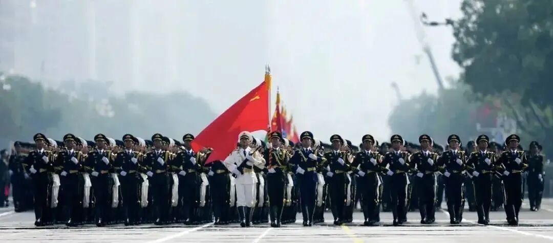 为什么这次九三阅兵的时间这么短，装备方队这么少？
为什么这次九三阅兵的时间这么短