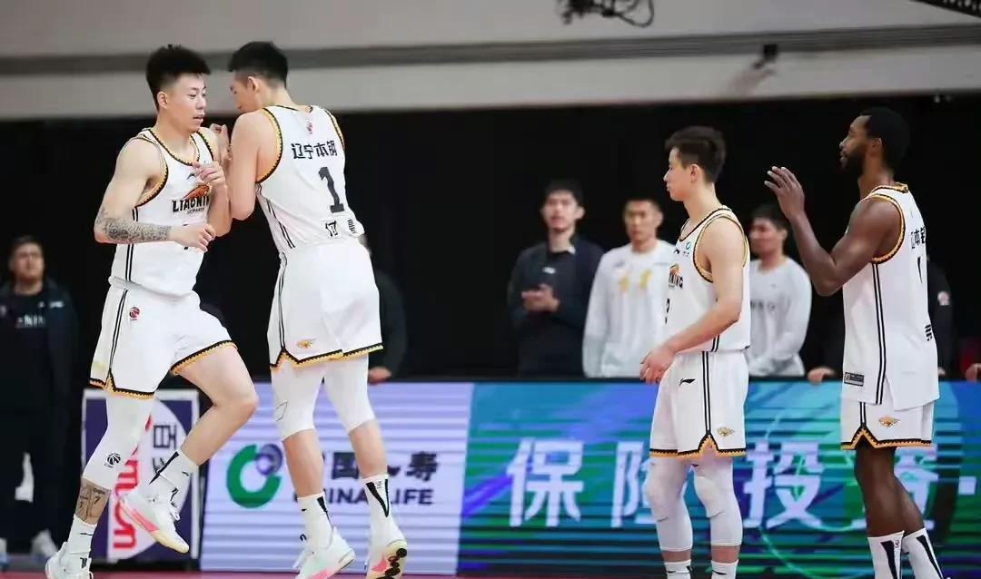 媒体人：辽篮对交易张镇麟和付豪持开放态度！
据体育博主“阿才说球”透露，辽宁男篮