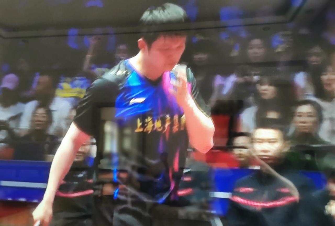 樊振东七战全胜，王楚钦能阻止樊振东吗？
乒超联赛第一阶段，樊振东先后战胜林诗栋，