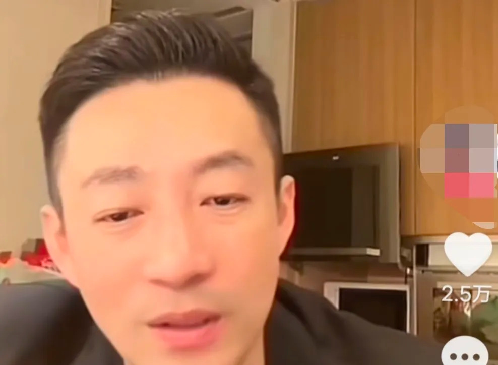 汪小菲北移事业重心











我滴个乖乖！汪小菲这是改头换面了吗？以