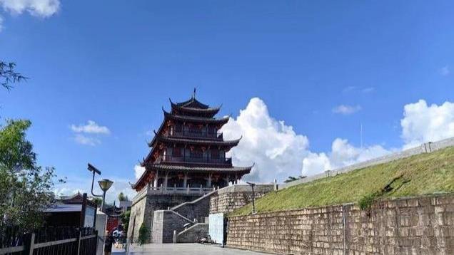 广东潮州43岁转业干部，工作兢兢业业，但一直未晋升，该何去何从