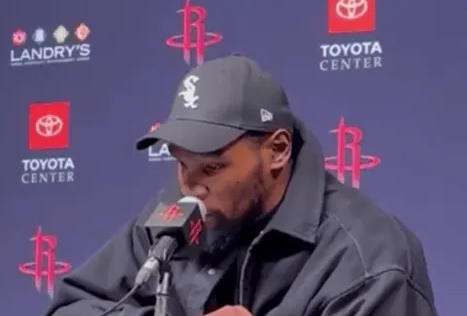 NBA常规赛，火箭110-105战胜森林狼。
本场比赛，谢泼德出战18分钟，9中