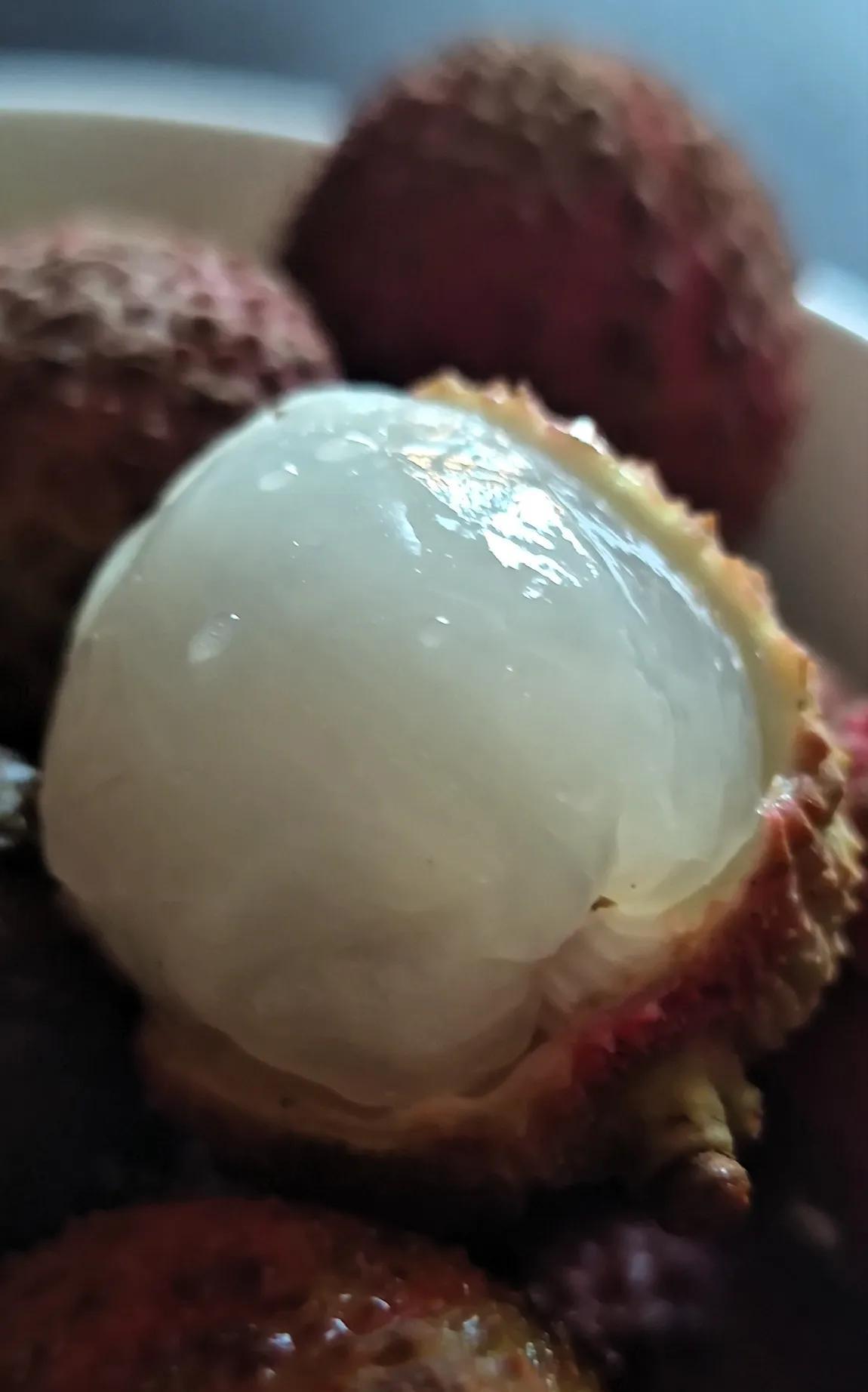 物价到底是通货膨胀了呢？还是没有通货膨胀呢？ 二十多年前，我在深圳一个月挣不上3