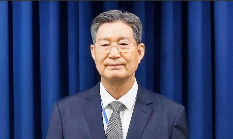 李在明高官落马
上任仅5天，李在明政府首位高级官员落马：总统室民政首席秘书吴桄洙