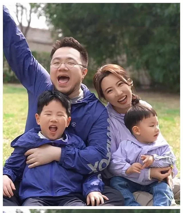 英达不认子 巴图给儿取名











天呐！英达和巴图这爷俩的故事，真