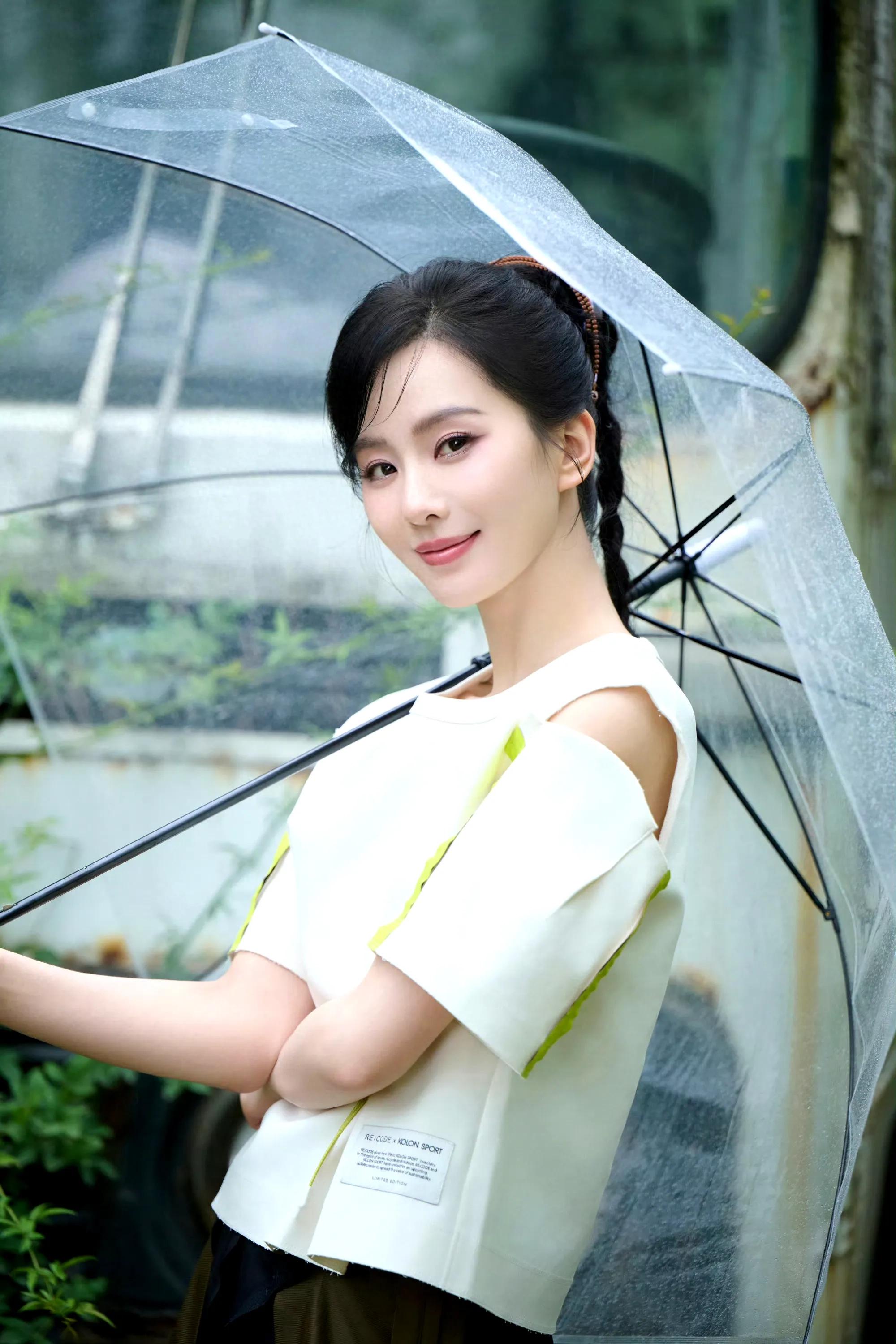 女星刘诗诗时尚合集：天生丽质的东方美人！
