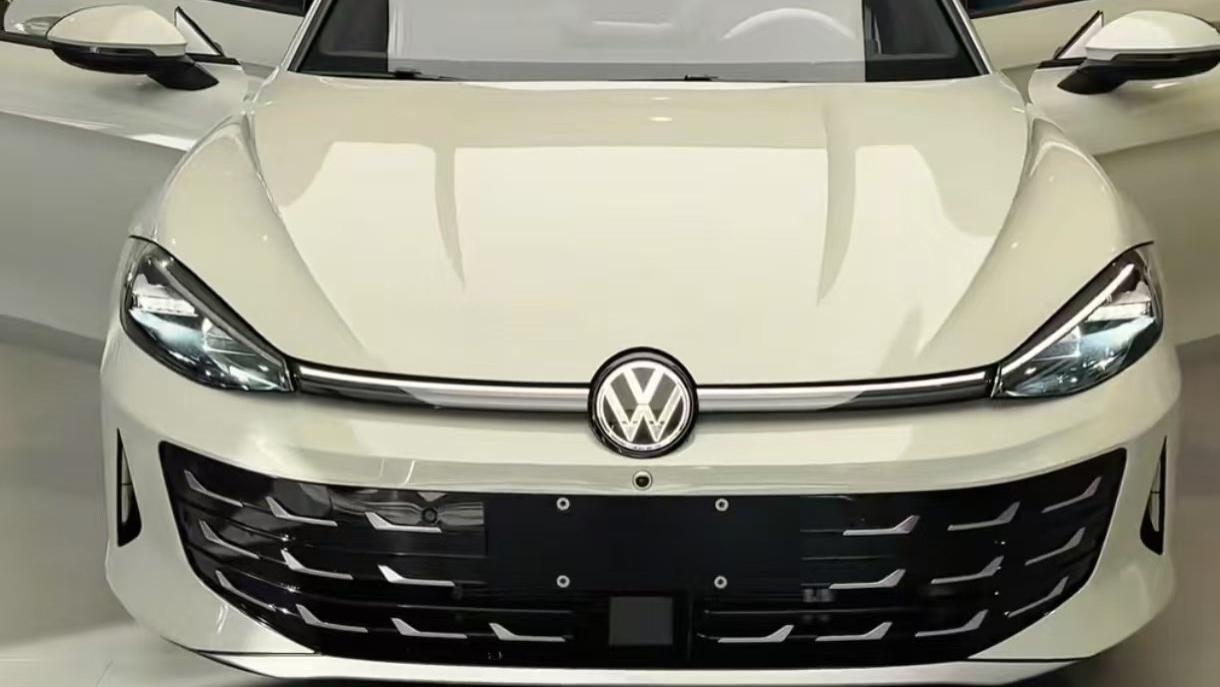 1.5T和2.0T动力，限时11.99万元起，你会不会选择新款凌渡L家族？