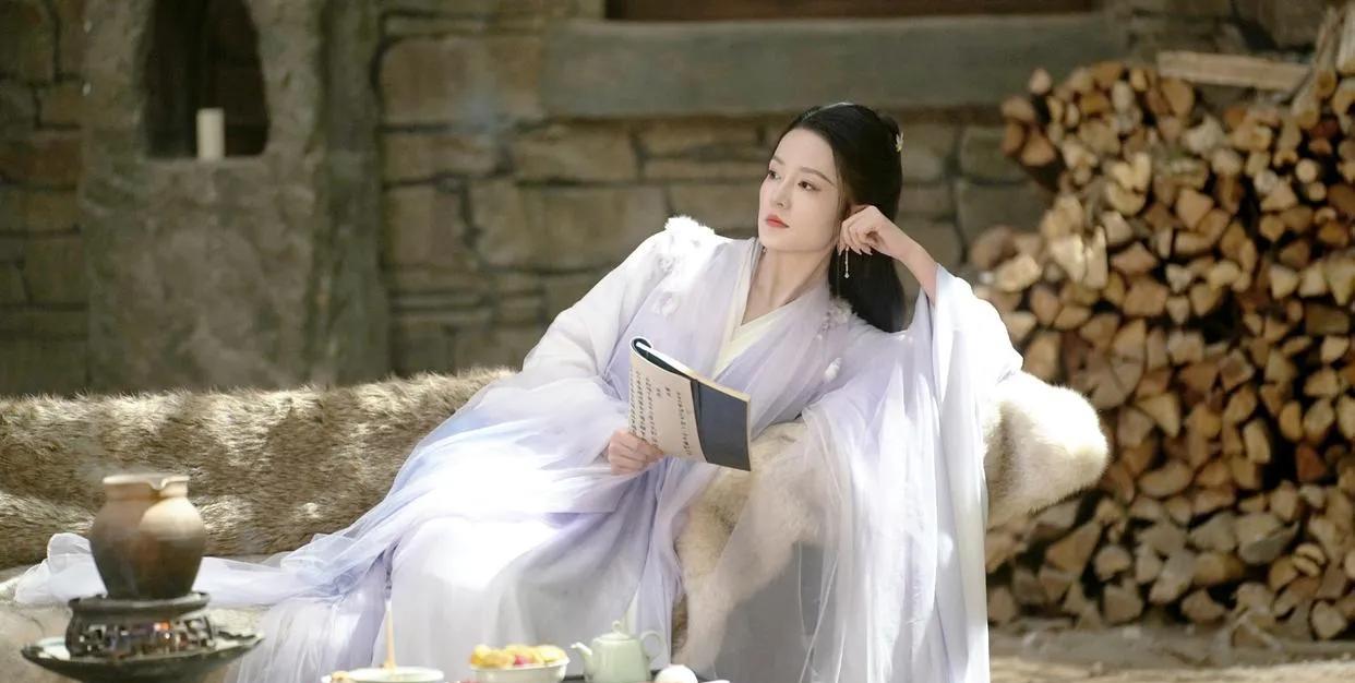 《咸鱼飞升》古装仙侠剧曝光阵容，王鹤棣主演，李沁女主，实力派演员阵容和优秀主创团