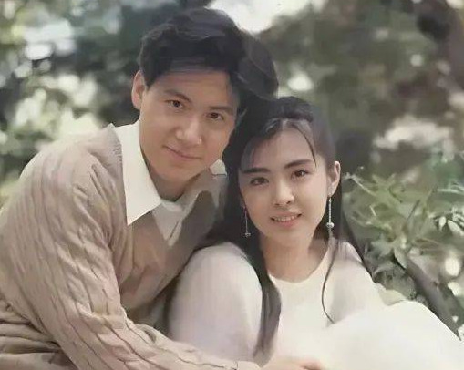 歌神张学友的内心世界











天呐！歌神张学友竟然害怕舞台！他自曝