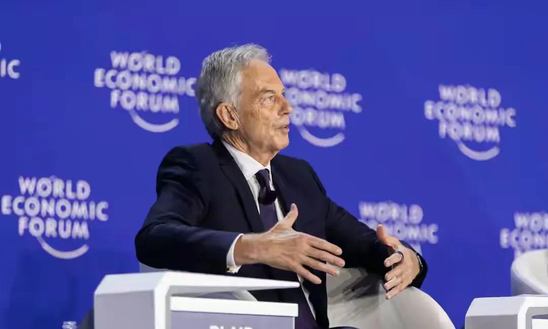 印度也要成为超级大国？
英国前首相布莱尔在天津夏季达沃斯论坛上说，本世纪中叶，可