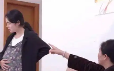 除夕夜，我辛辛苦苦地准备年夜饭，婆婆却让小三带着孩子上门认祖归宗